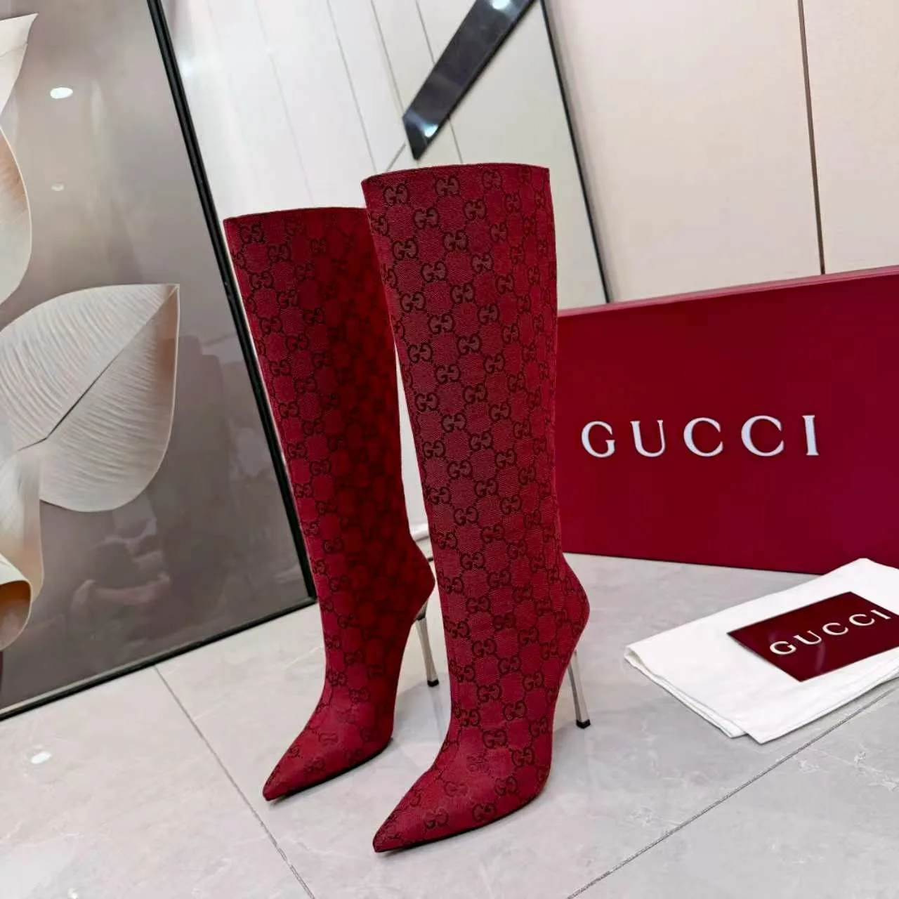 Gucci Cowhide Pointed-Toe Knee-High Boots in Red · view 3