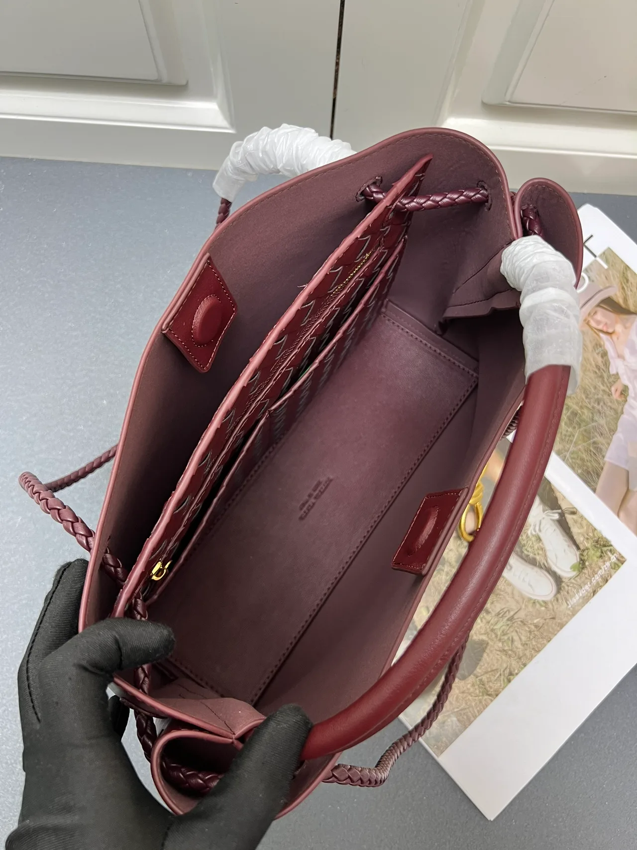 Bottega Veneta Calfskin Woven Andiamo Shoulder Bag in Burgundy · view 8