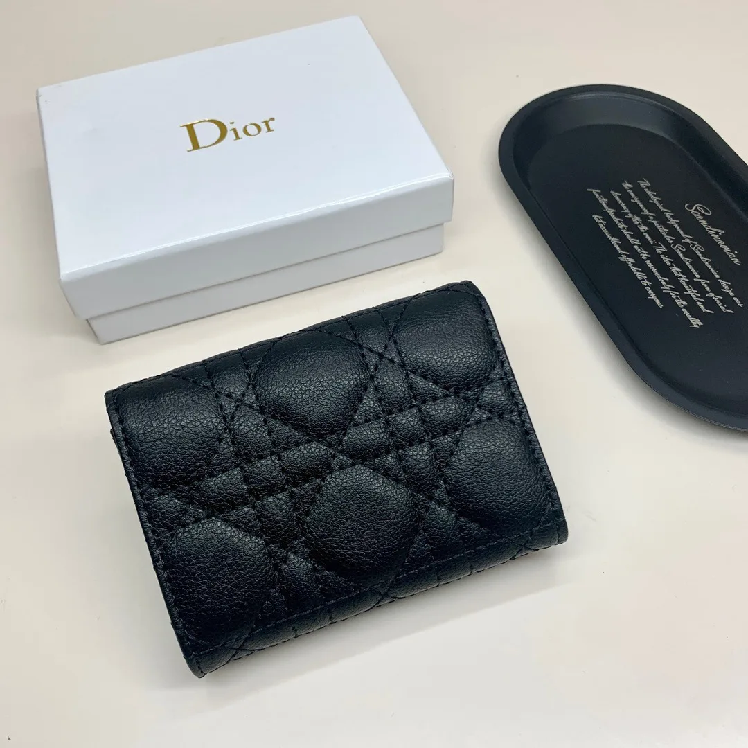 Dior Flap Wallet in Black · view 4