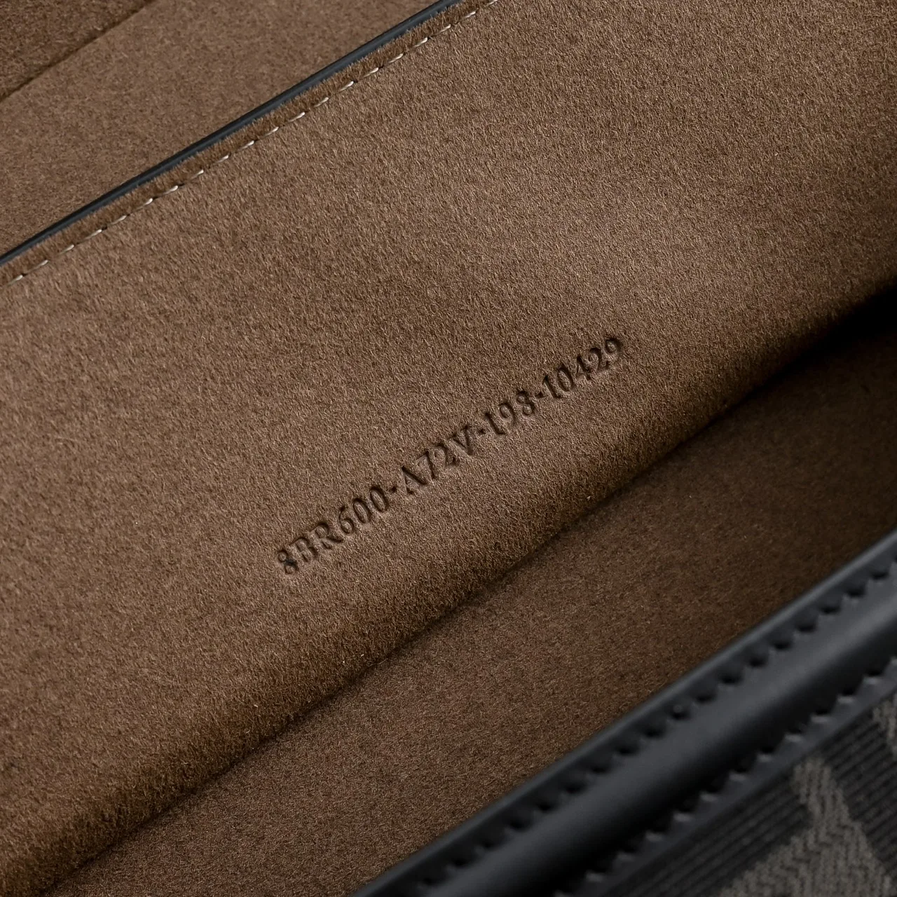 Fendi Clutch in Black · view 7
