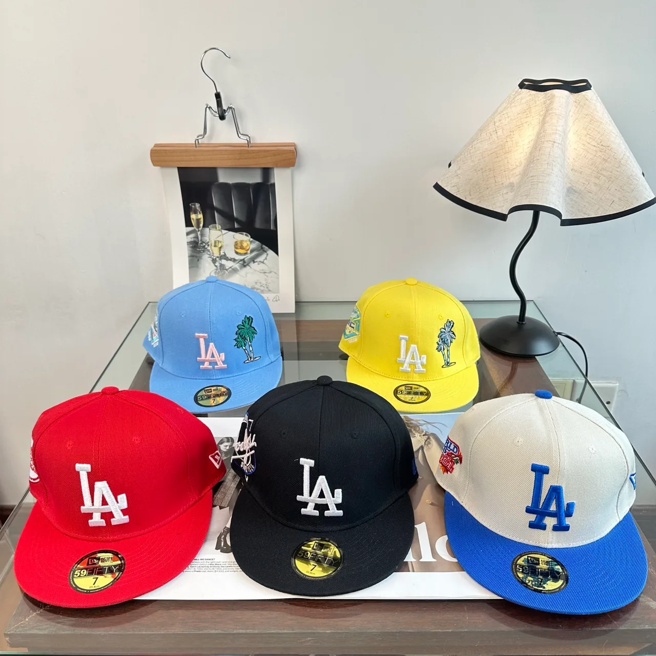 New Era LA fitted graphic cap in Blue & Yellow & Red & Black & White · view 1
