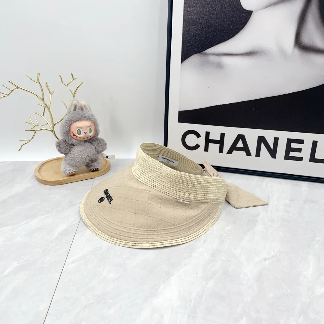 Chanel Visor in Beige · view 5