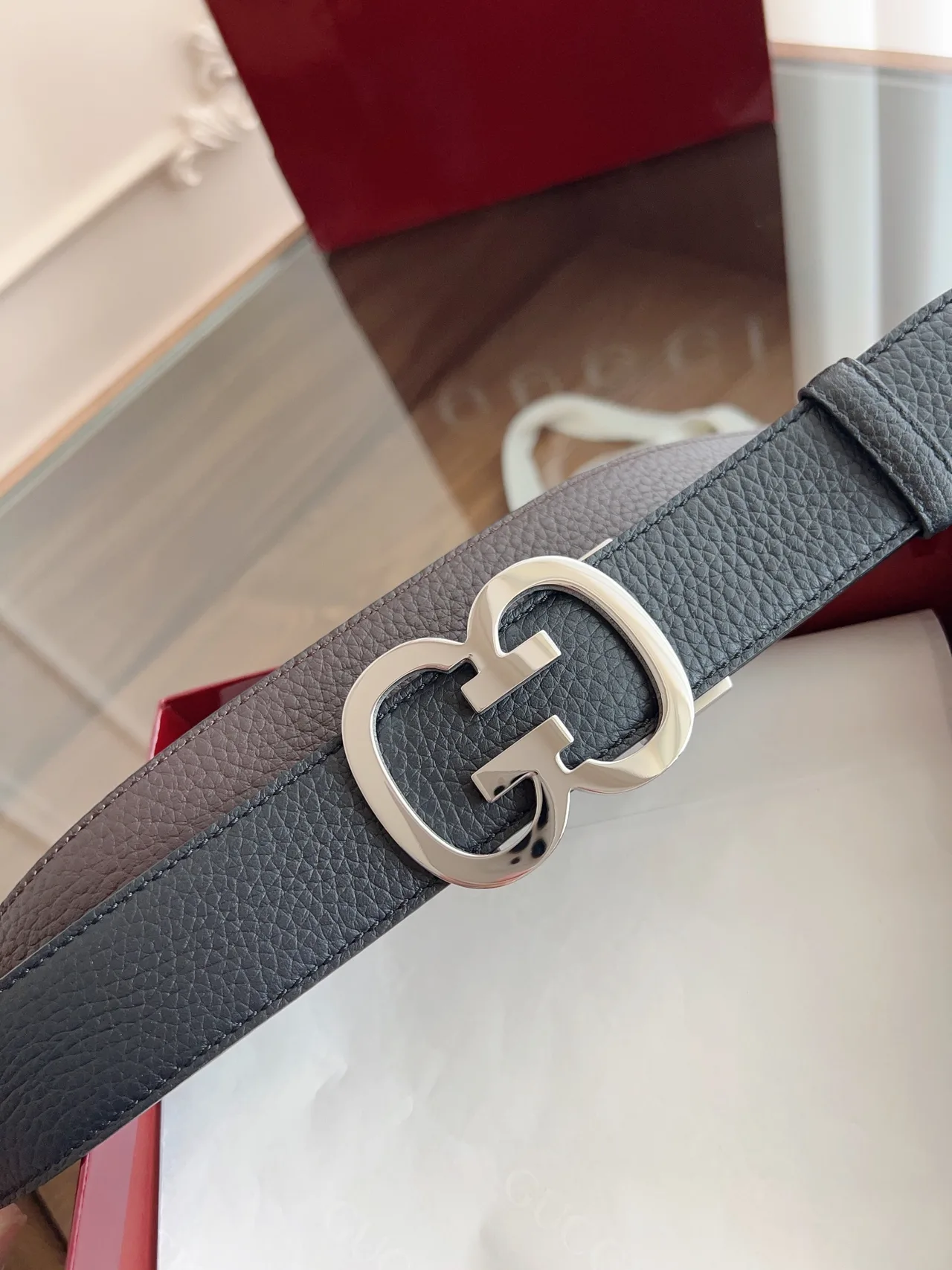 Gucci Cowhide GG Automatic Belt in Grey · view 2