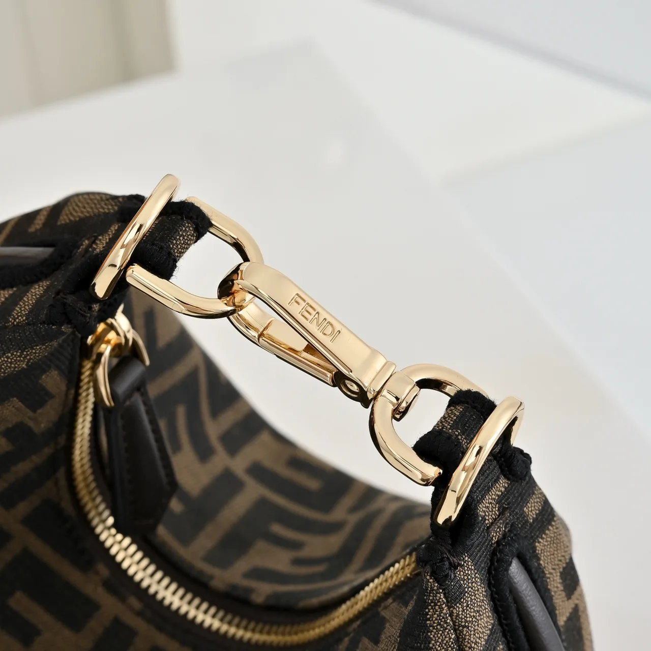 Fendi Hobo Bag in Brown · view 5
