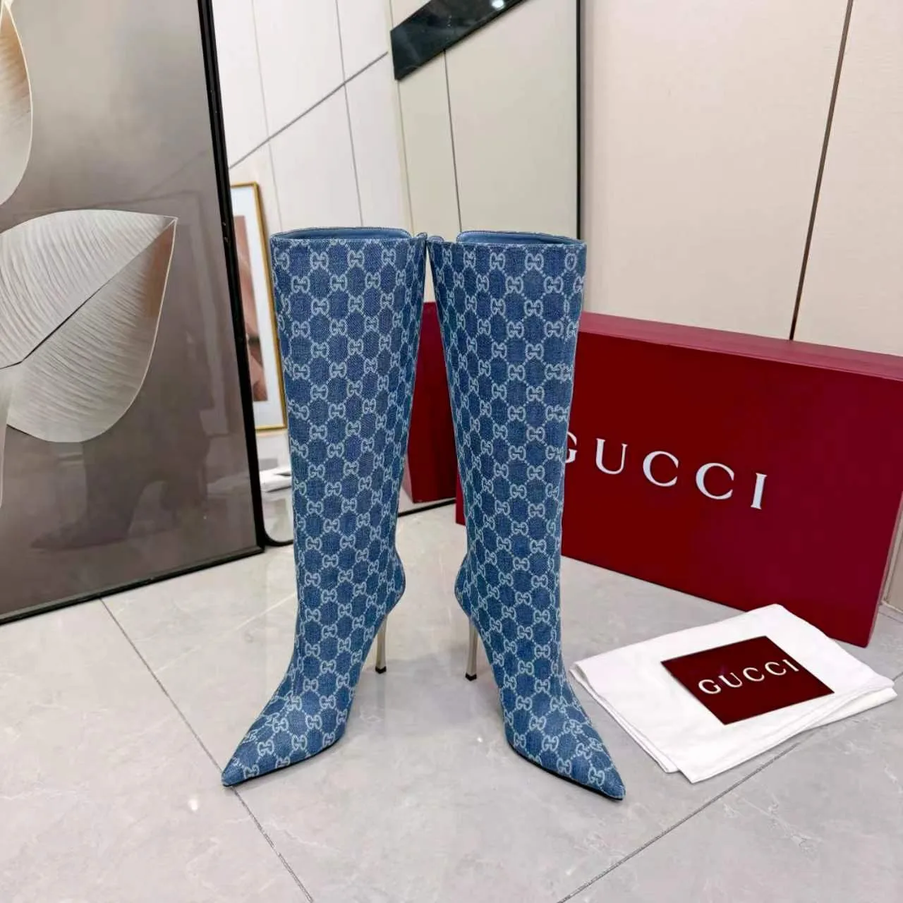 Gucci Cowhide Pointed-Toe Knee-High Boots in Blue · view 7