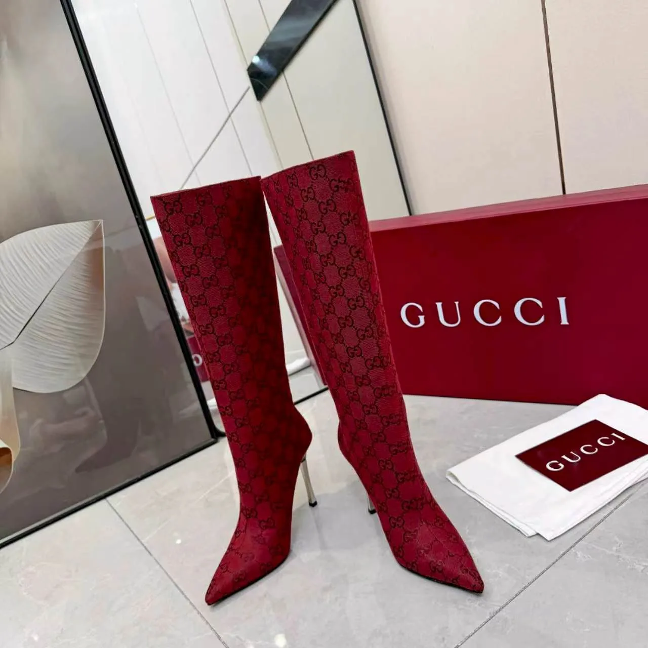 Gucci Cowhide Pointed-Toe Knee-High Boots in Red · view 2
