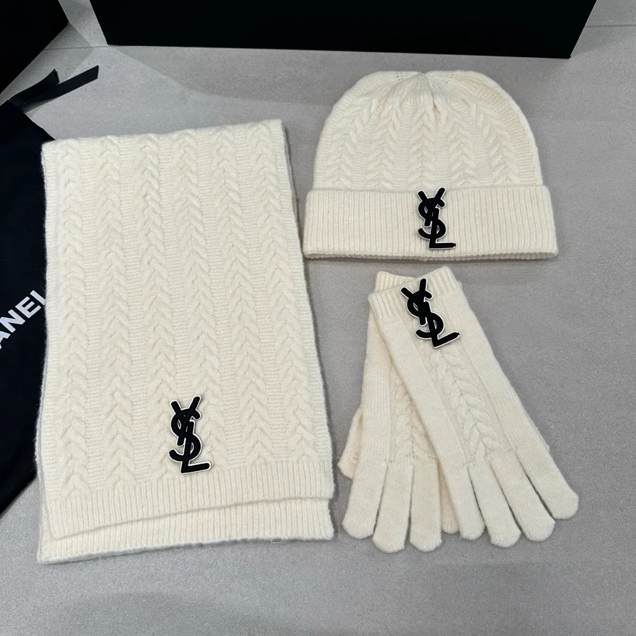 Saint Laurent Hat Scarf and Gloves Set in Black & Grey & Beige & White & Pink & Burgundy · view 4
