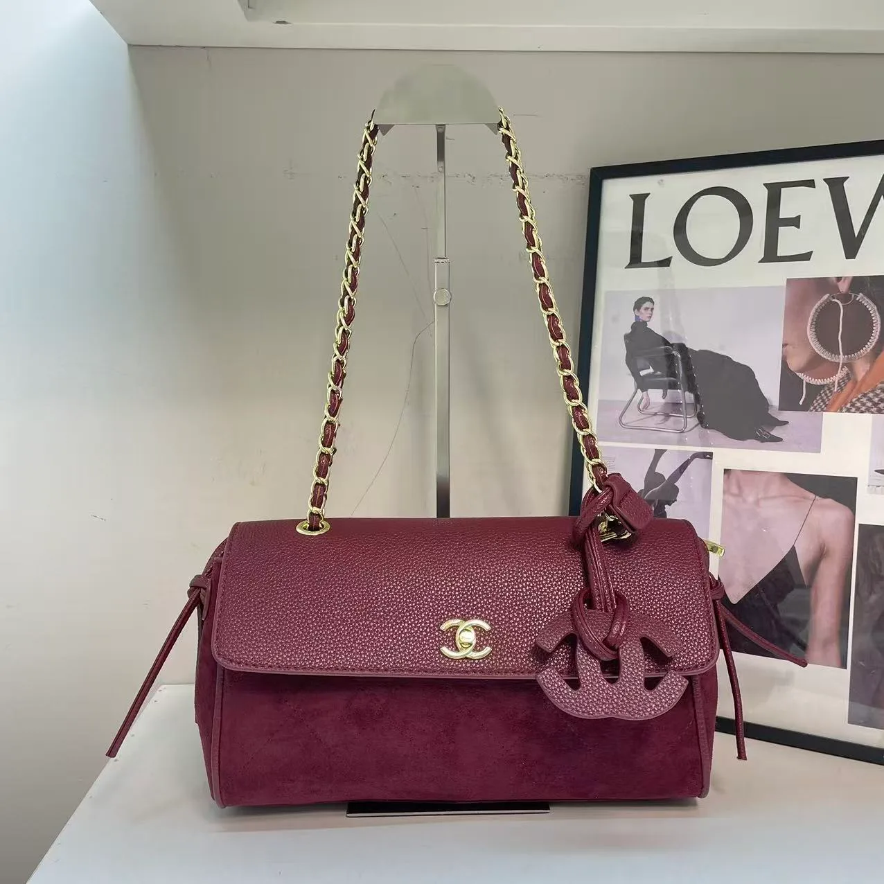 Chanel Baguette Chain flap shoulder bag in Beige & Black & Brown & Grey & Burgundy · view 7