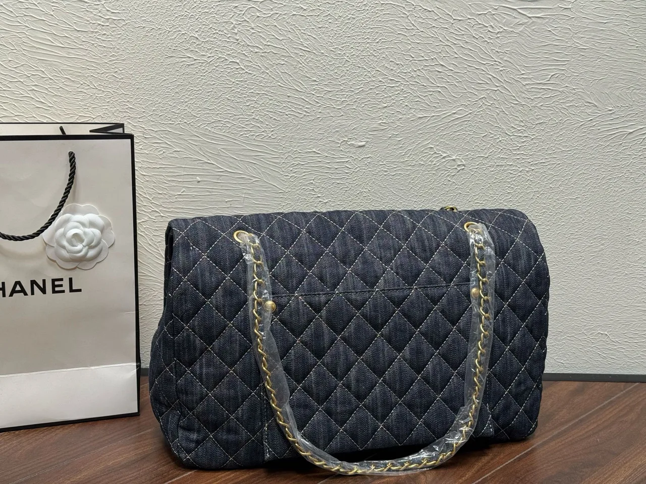 Chanel Denim Denim Flap Shoulder Bag in Blue · view 5