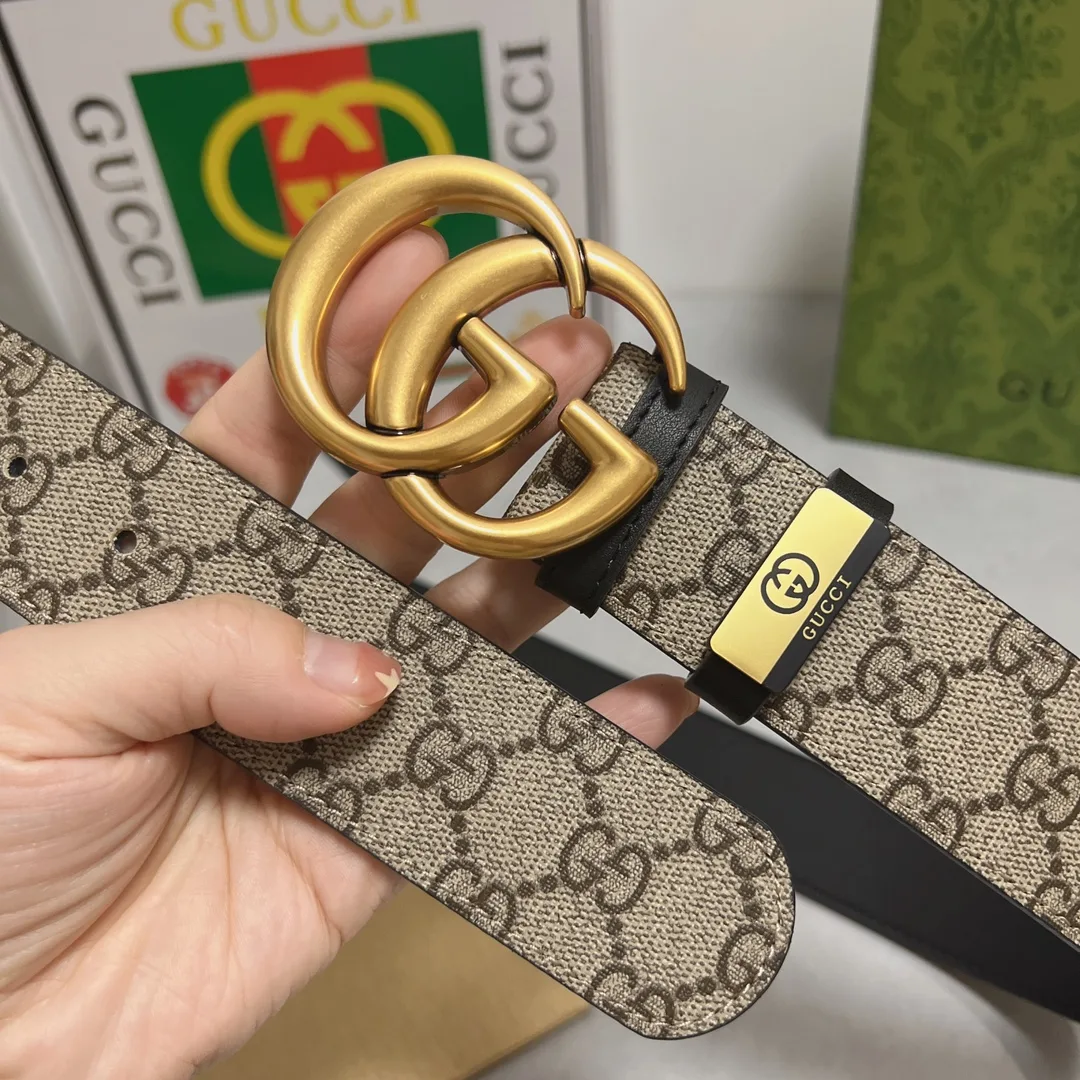 Gucci Cowhide Belt in Black · view 3
