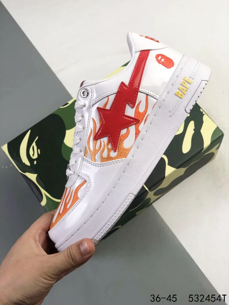 BAPE Sneakers in White · view 5