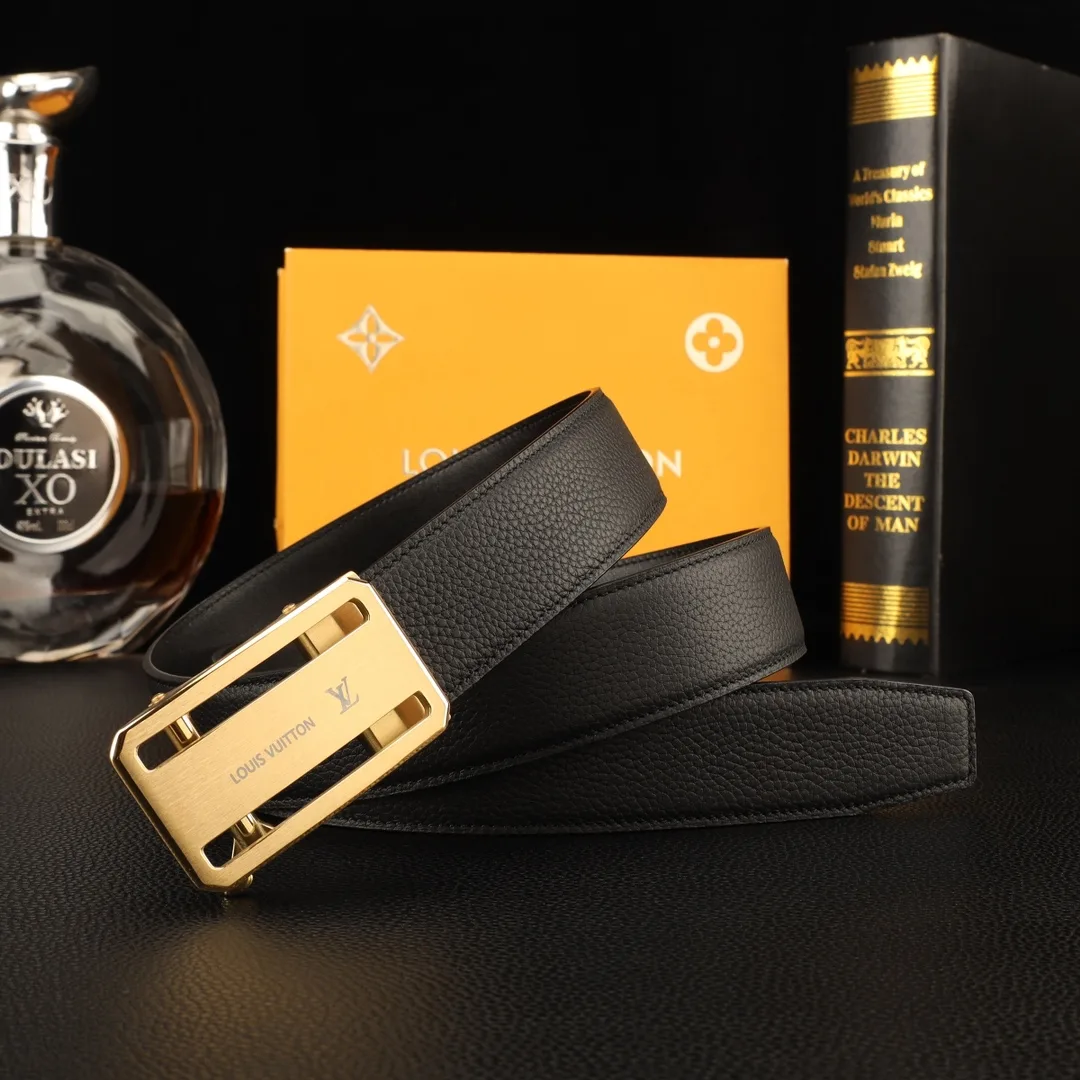 Louis Vuitton Automatic Belt in Black · view 2
