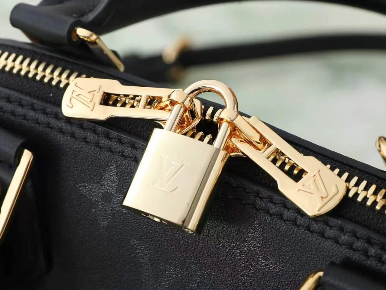 Louis Vuitton Cowhide Quilted Handbag in Black · view 6