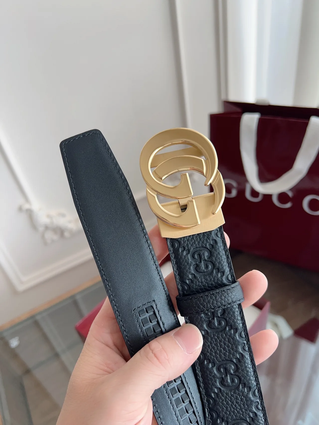 Gucci Cowhide Belt in Black · view 8