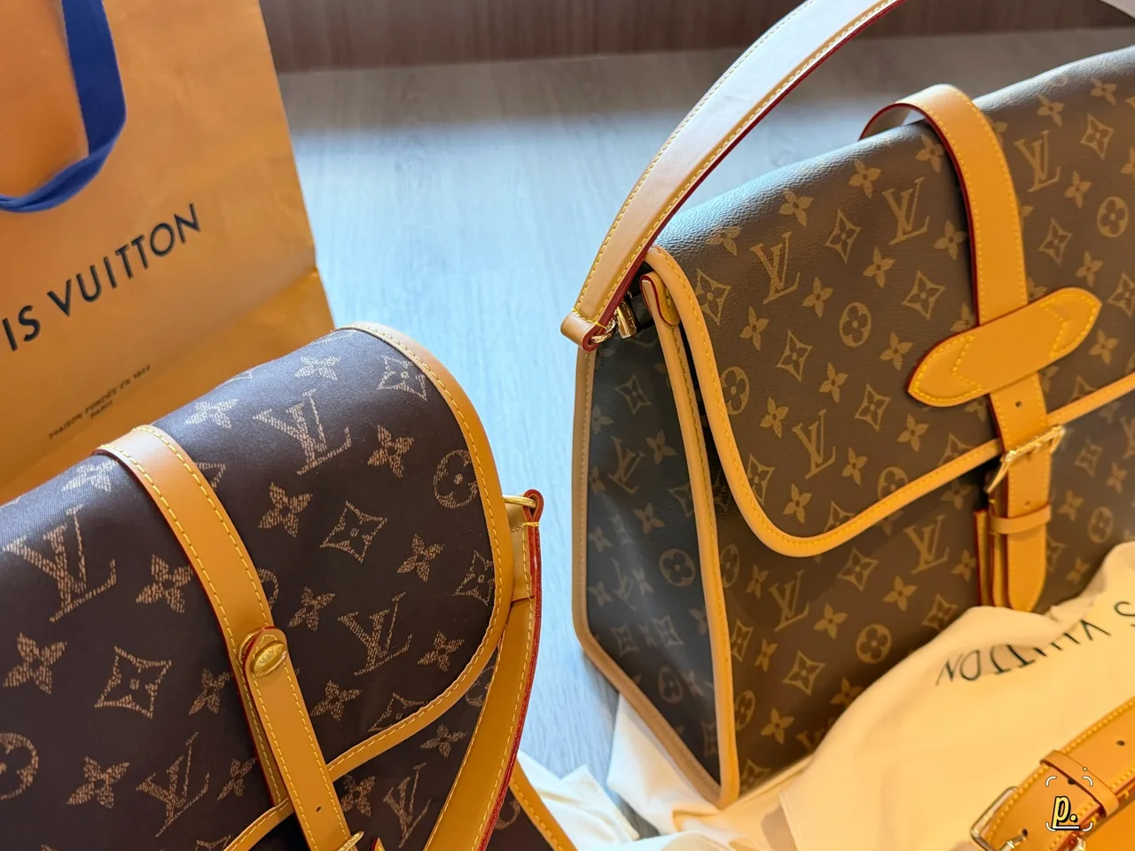 Louis Vuitton Smooth Crossbody Bag in Brown · view 3