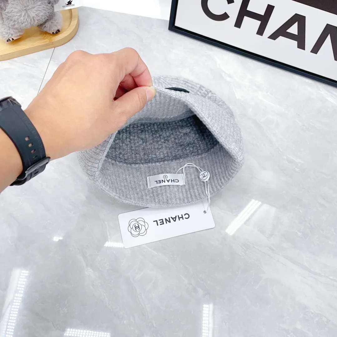 Chanel 50% Wool 50% Acrylic 3-Piece Set (Hat, Scarf & Gloves) in Grey · view 6
