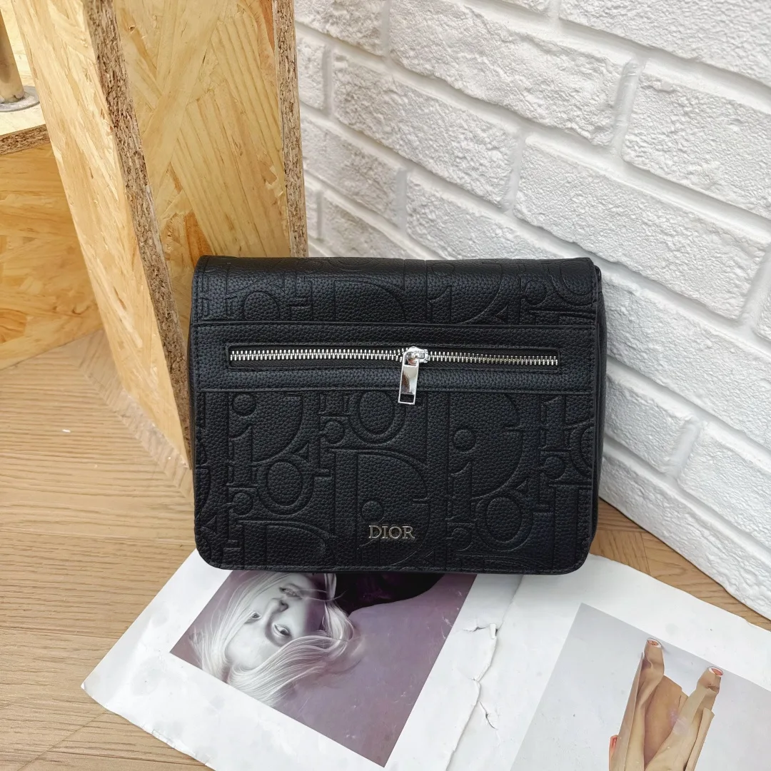 Dior Zip Messenger Bag in Blue & Black & Green · view 5