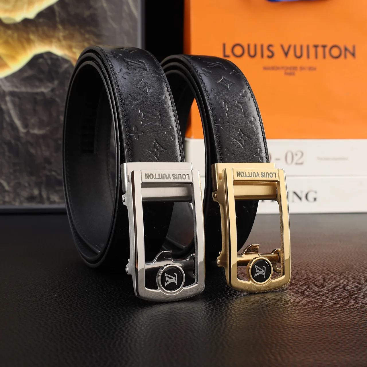 Louis Vuitton Automatic Belt in Black · view 8