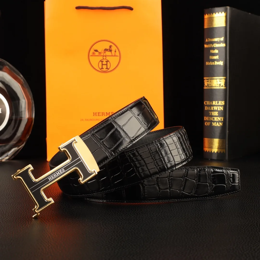Hermes Automatic Belt in Black · view 2
