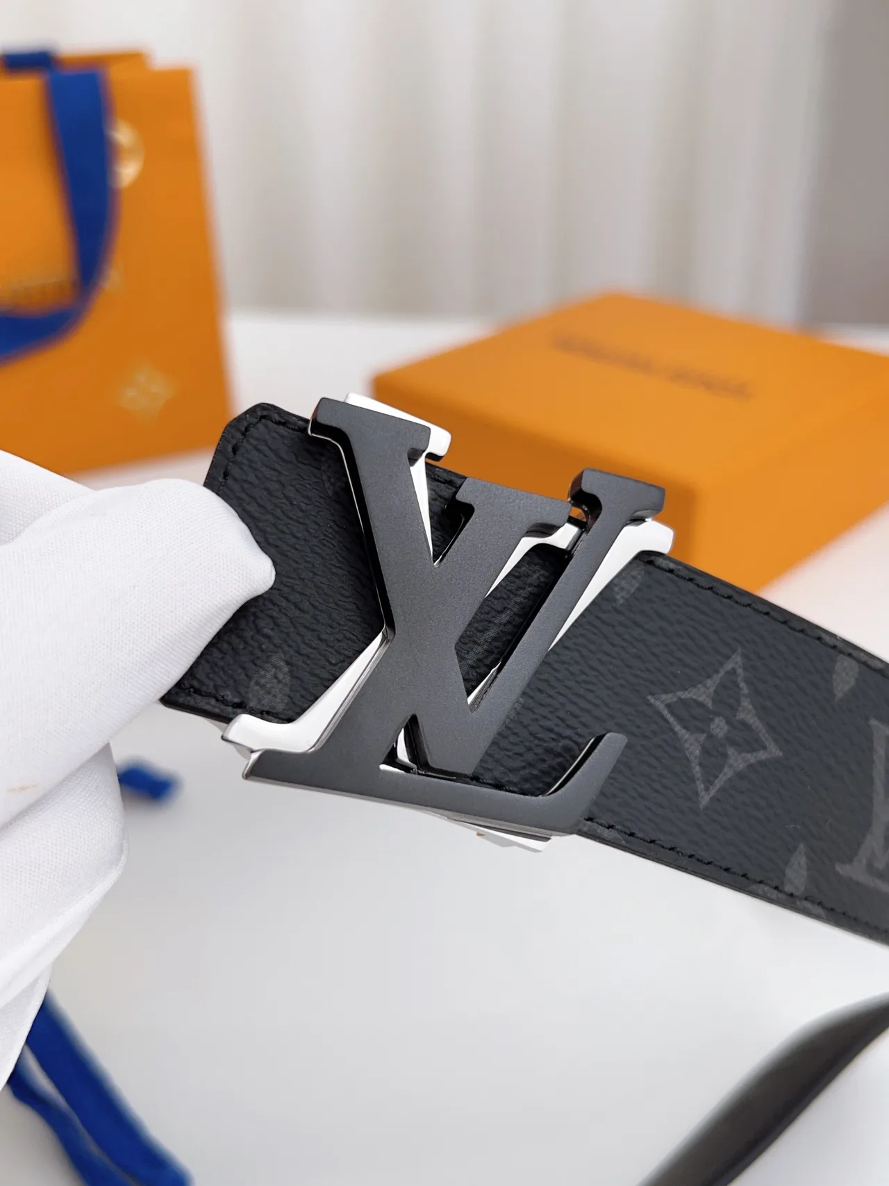 Louis Vuitton Calfskin Glossy Belt in Black · view 5