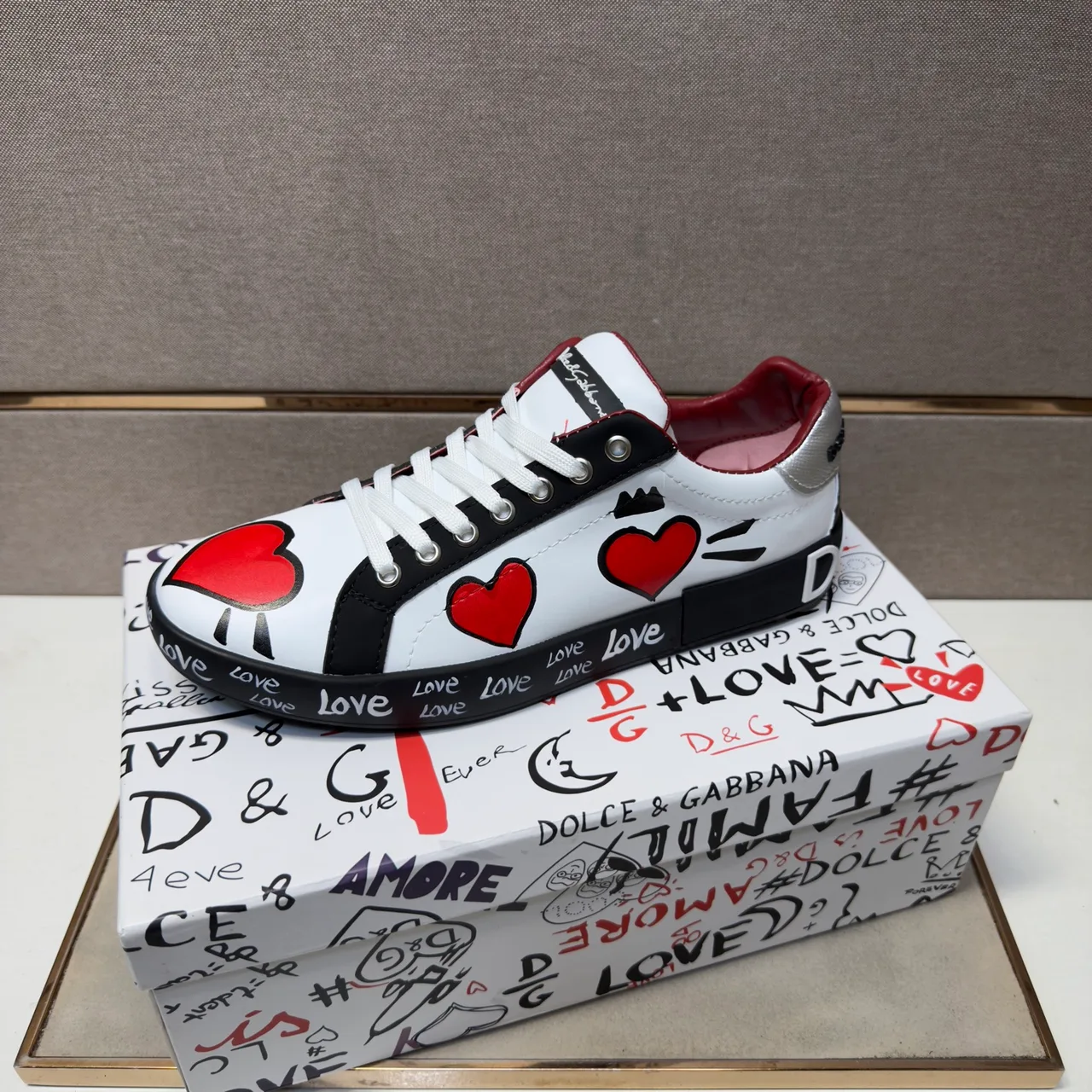 Dolce & Gabbana Leather Sneakers in White · view 4