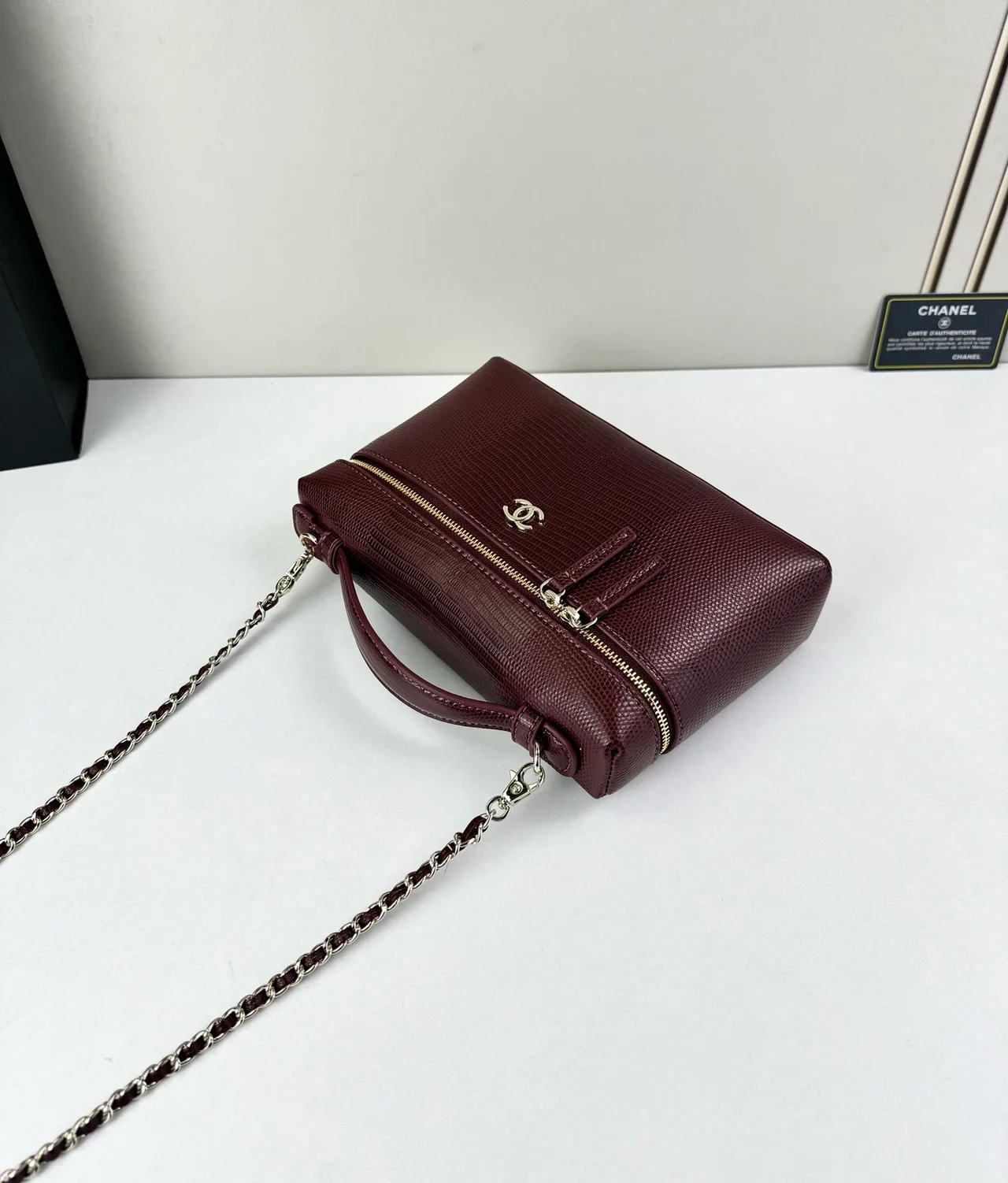 Chanel Cowhide Smooth Crossbody Bag in Burgundy · view 5