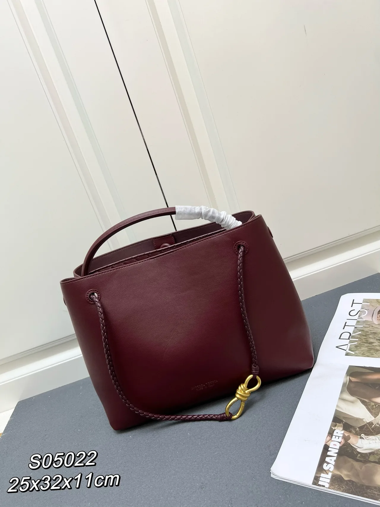 Bottega Veneta Calfskin Woven Andiamo Shoulder Bag in Burgundy · view 1