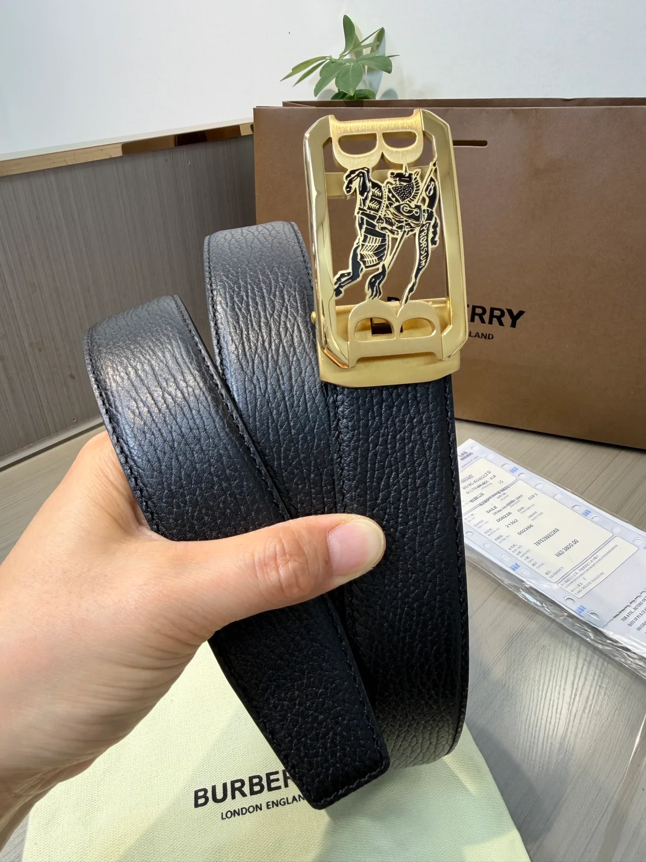 Burberry Calfskin Glossy Belt in Black · view 4