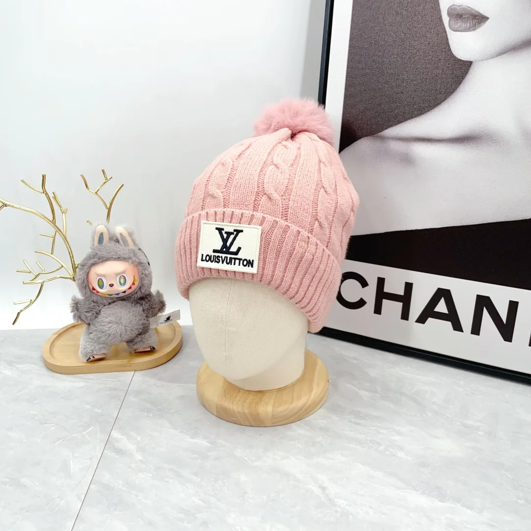 Louis Vuitton Wool Pom-Pom Hat and Scarf Set in Pink · view 2