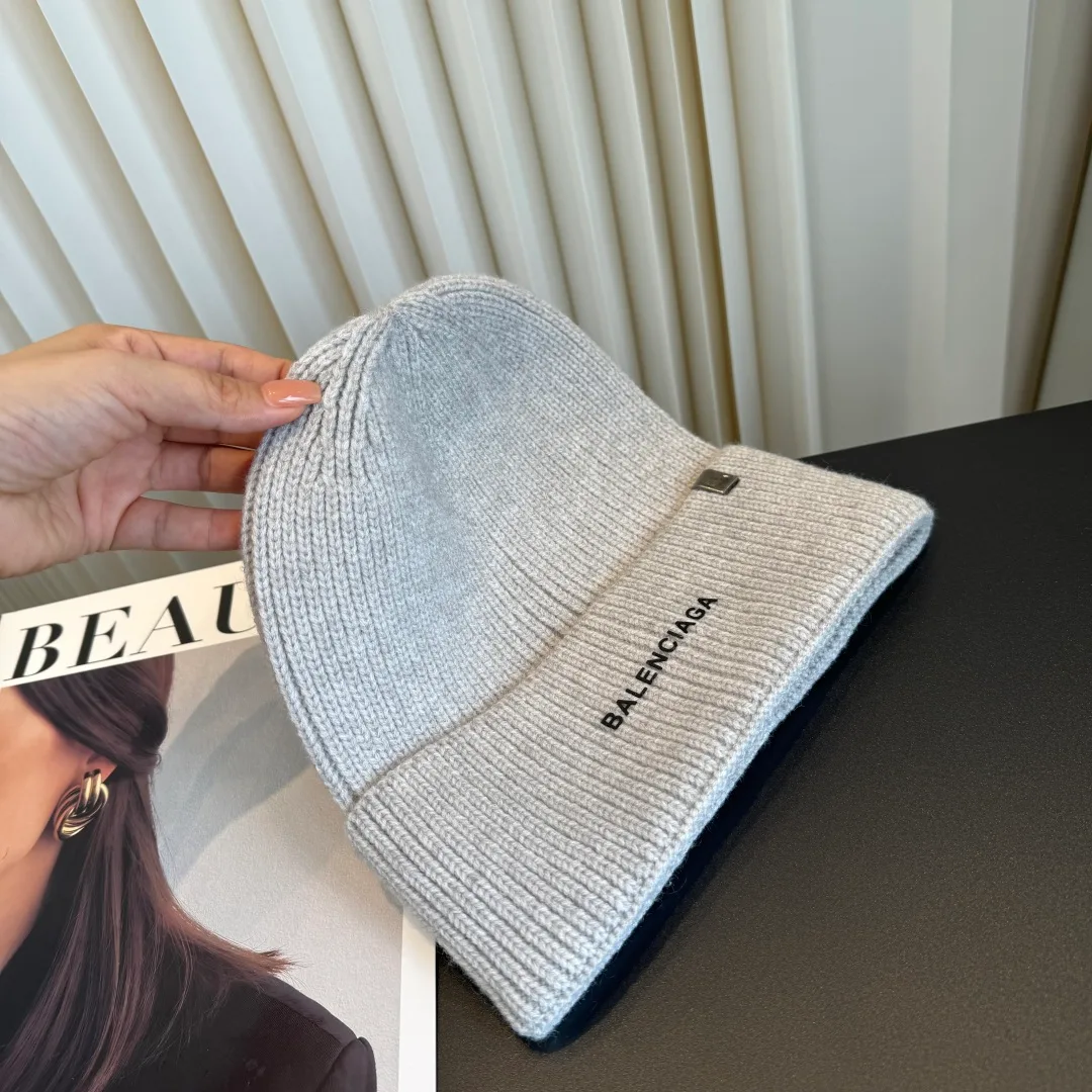 Balenciaga Beanie in Grey · view 6