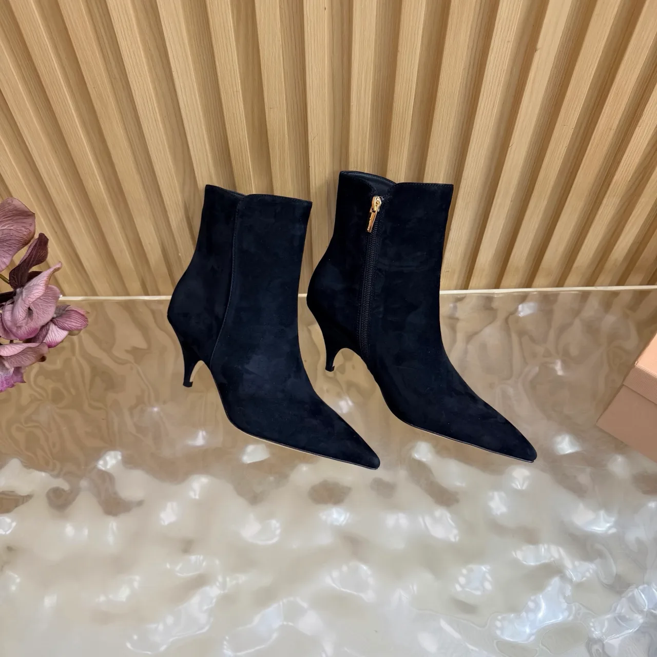 Gucci Suede-Look Pointed-Toe Ankle Boots in Black · view 7