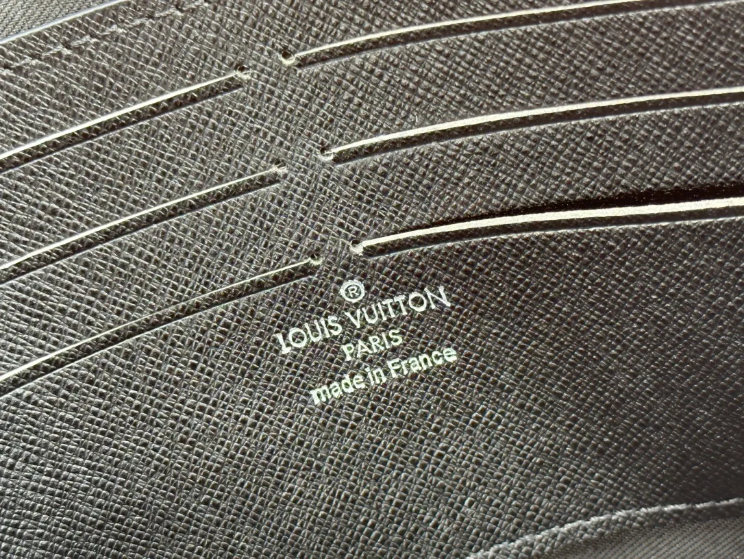 Louis Vuitton Canvas Smooth Clutch in Grey · view 8