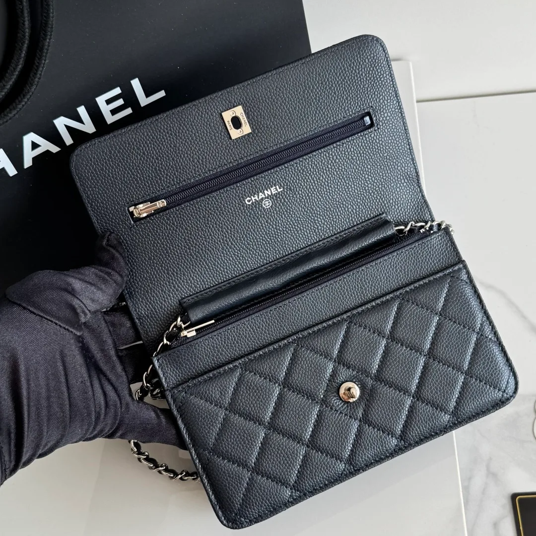 Chanel Calfskin Quilted Clutch in Black · view 8