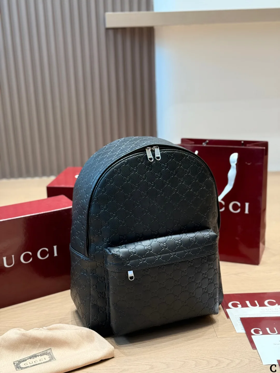 Gucci Cowhide Backpack in Black · view 2