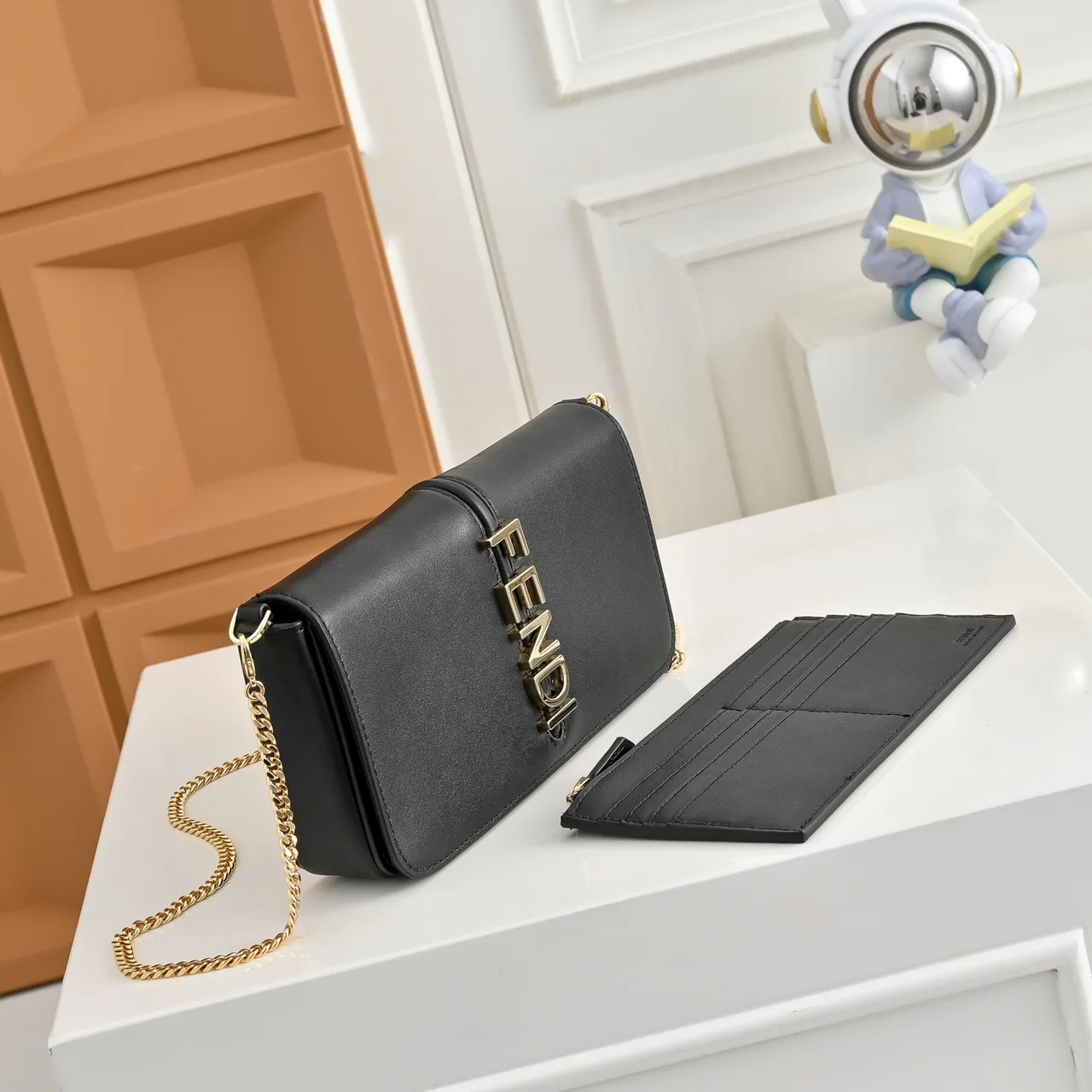 Fendi Clutch in Black · view 3