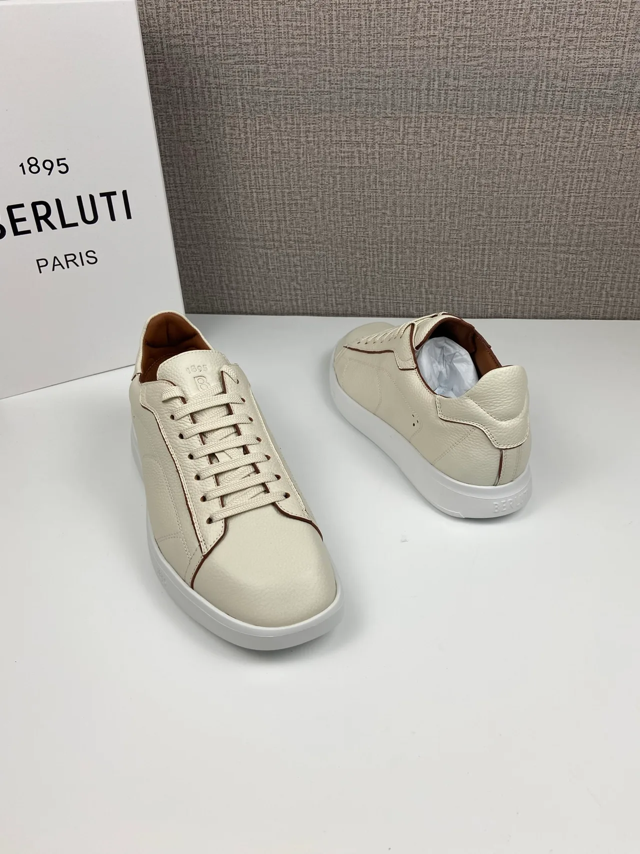 Berluti Leather Smooth Round-Toe Lace-Up Sneakers in White · view 4