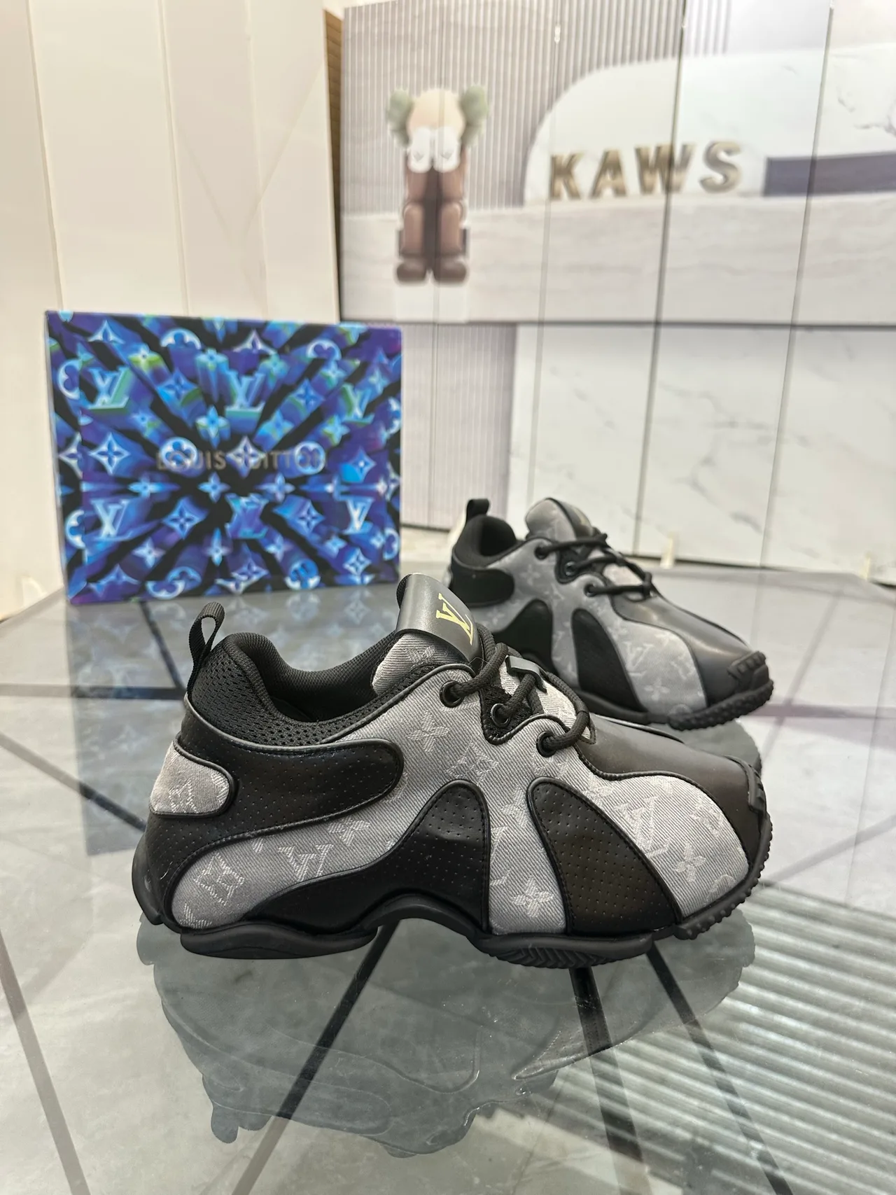 Louis Vuitton Cowhide Smooth Sneakers in Black · view 3