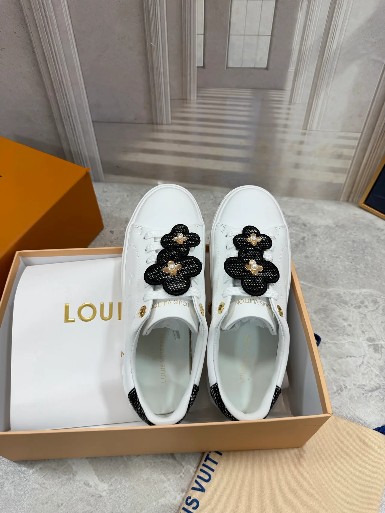 Louis Vuitton Ribbed Flower Detail Sneakers in White · view 2