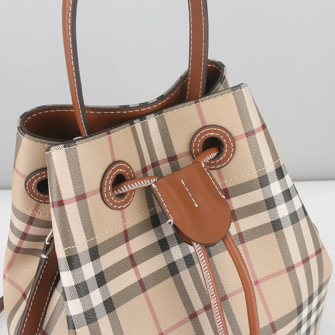 Burberry Check Bucket Bag in Beige · view 4