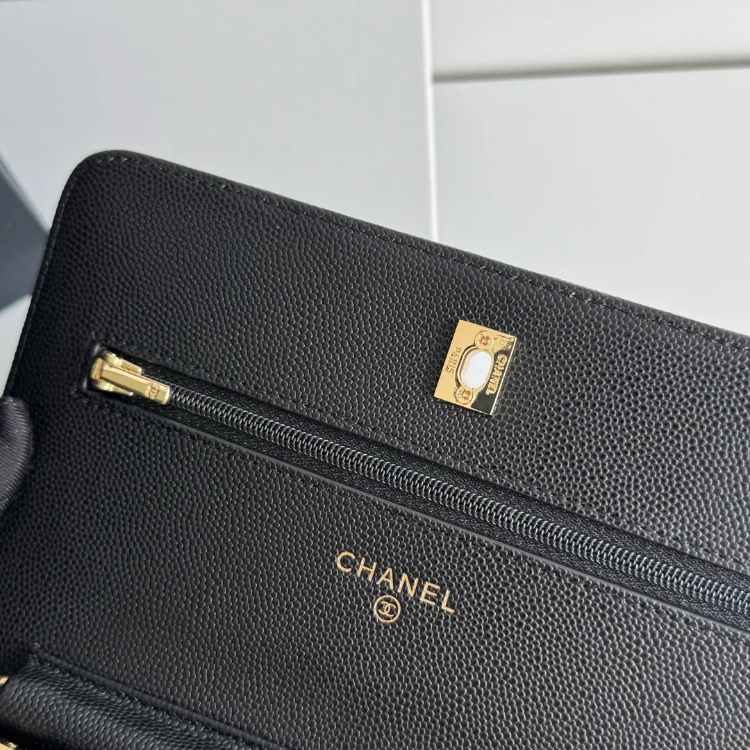 Chanel Calfskin Quilted Clutch in Black · view 8