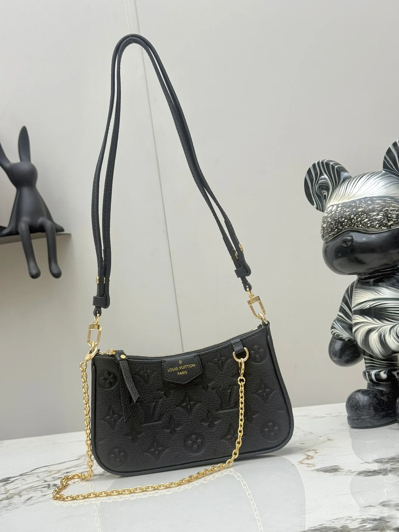Louis Vuitton Leather Hobo Bag in Black · view 1