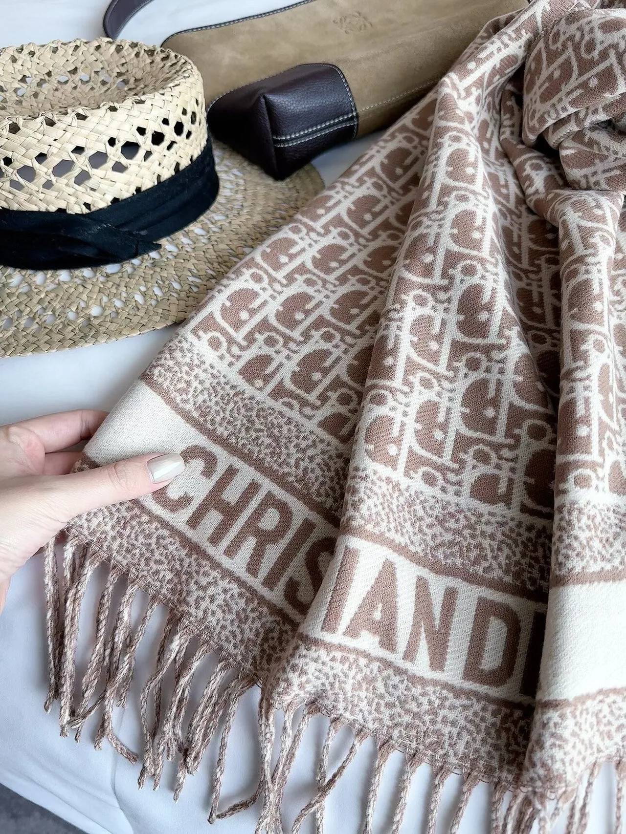 Dior Cashmere Scarf in Beige · view 6
