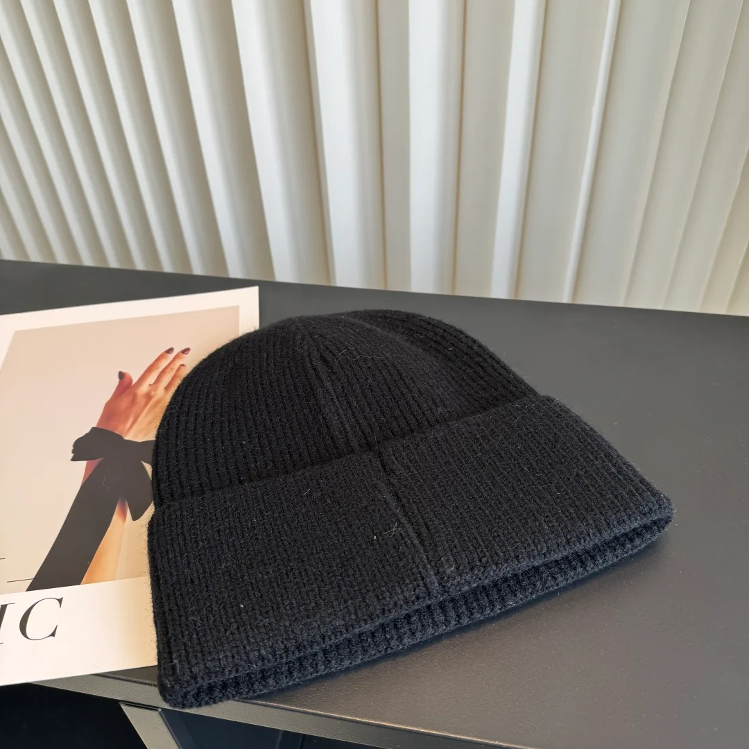 Chrome Hearts Ribbed Embroidered Beanie in Black · view 7