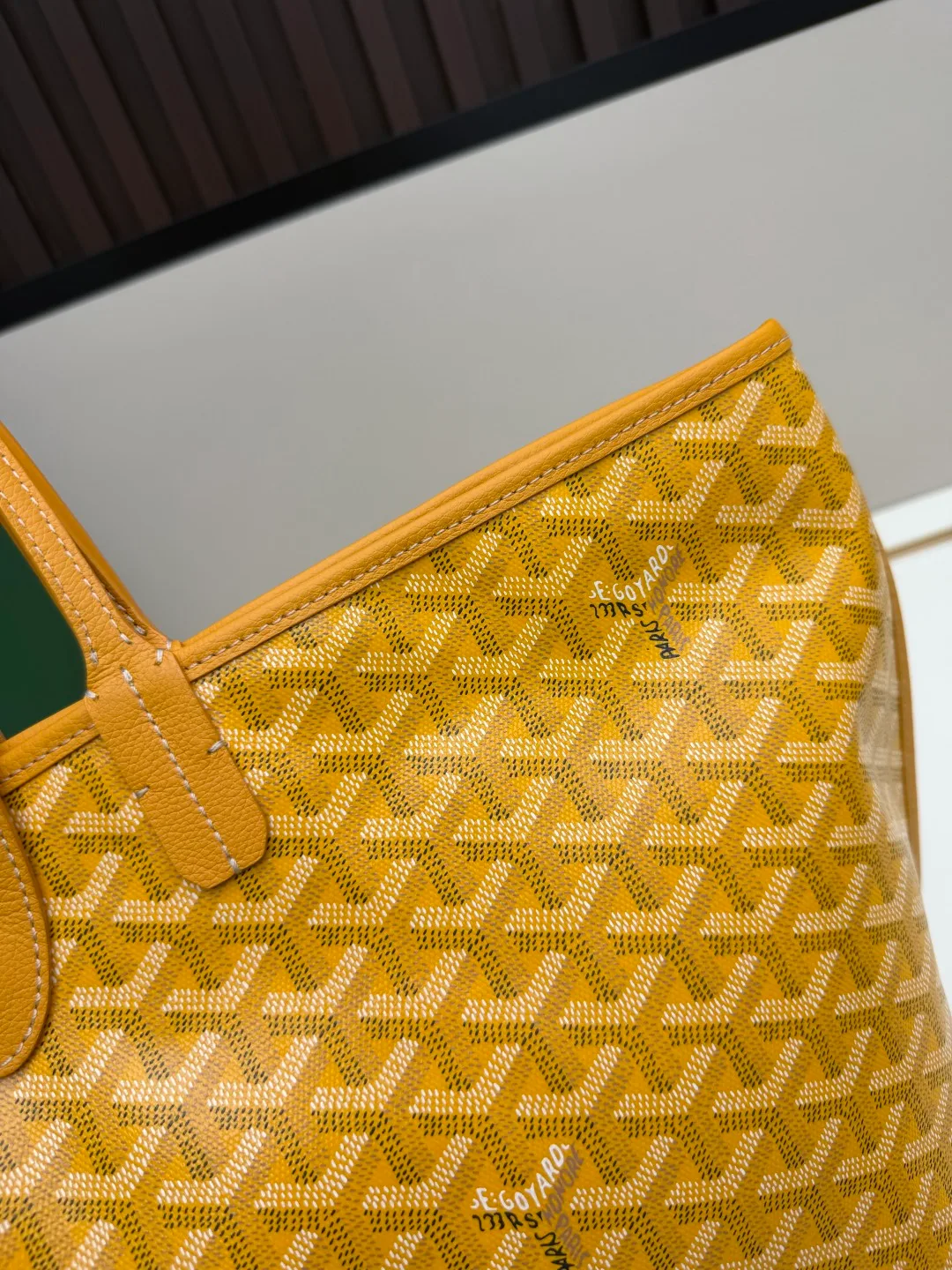 Goyard Canvas Smooth Saint Louis Tote in Yellow · view 5