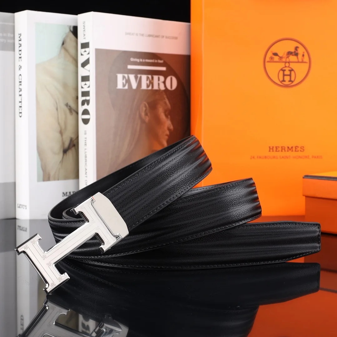 Hermes Automatic H buckle belt in Black · view 2