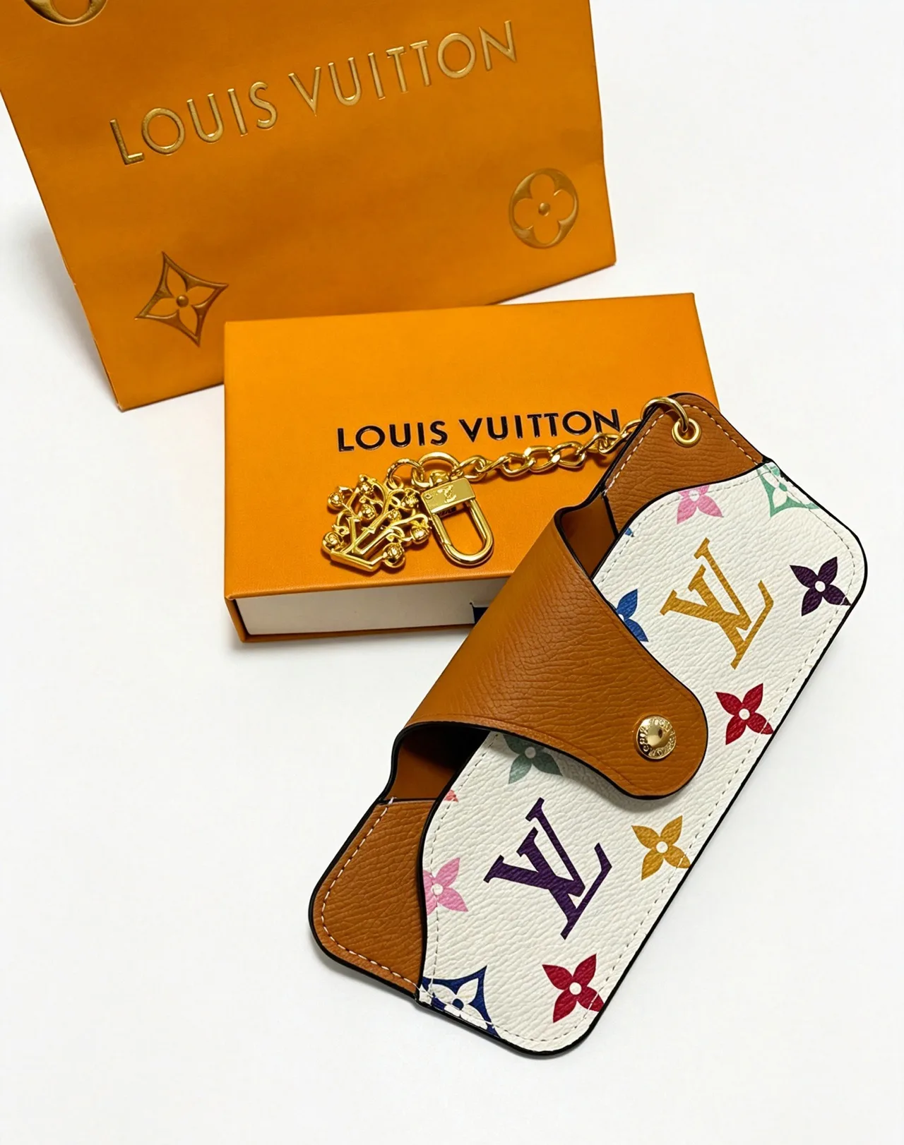 Louis Vuitton Mini Bag Charm in White · view 8
