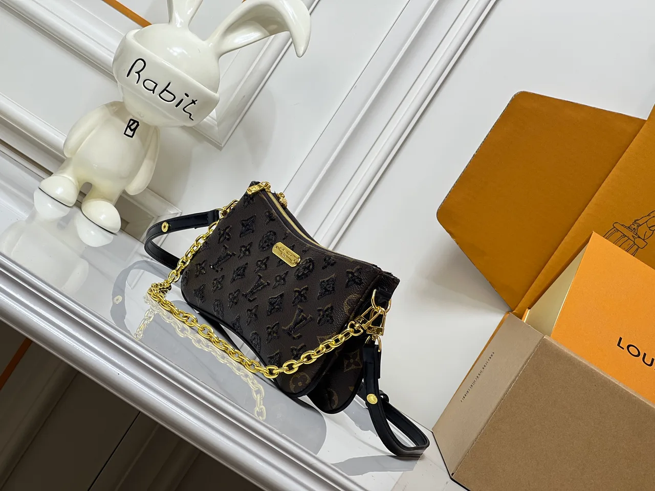 Louis Vuitton Denim Shoulder Pouch in Black · view 3