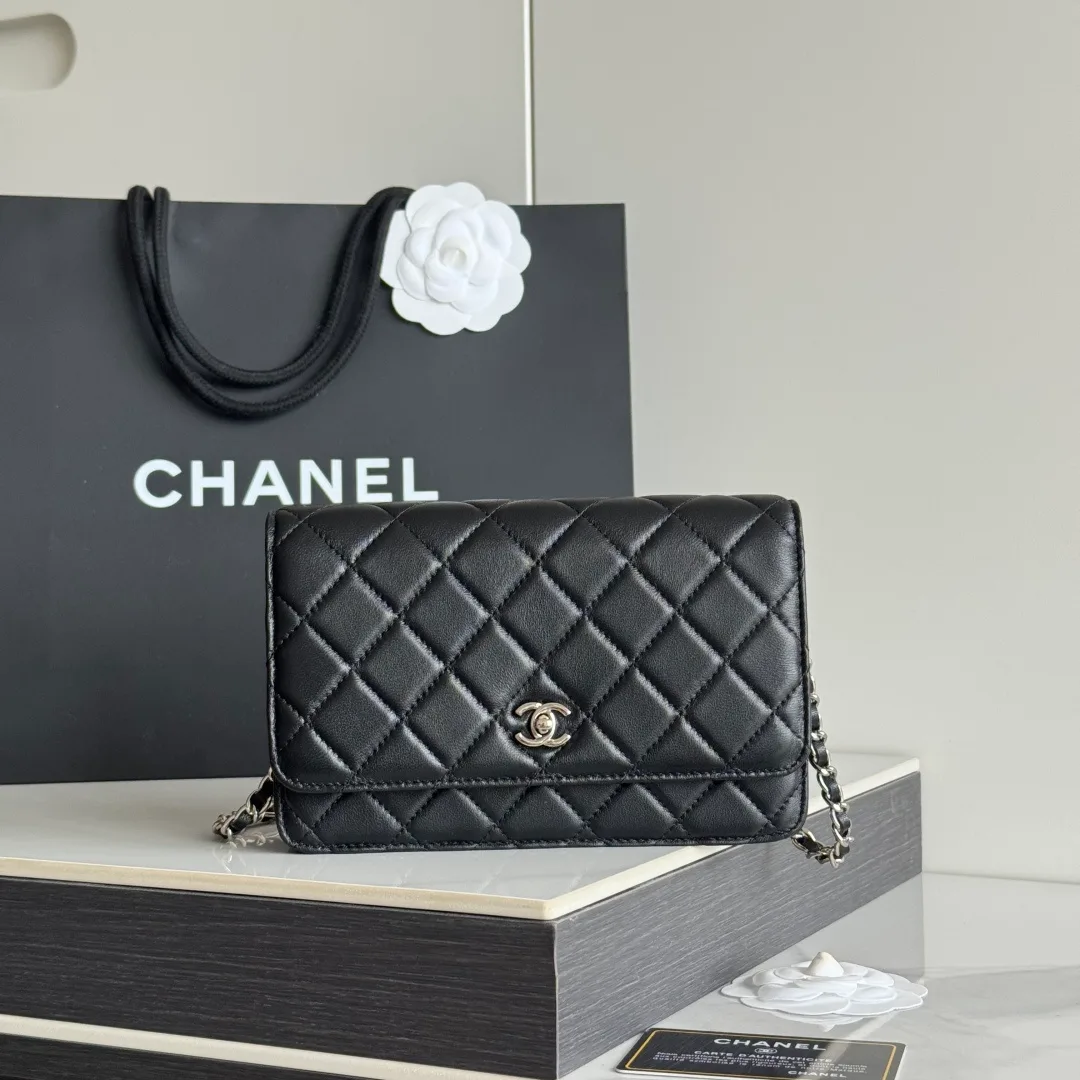Chanel Calfskin Quilted Glossy Clutch in Black · view 1