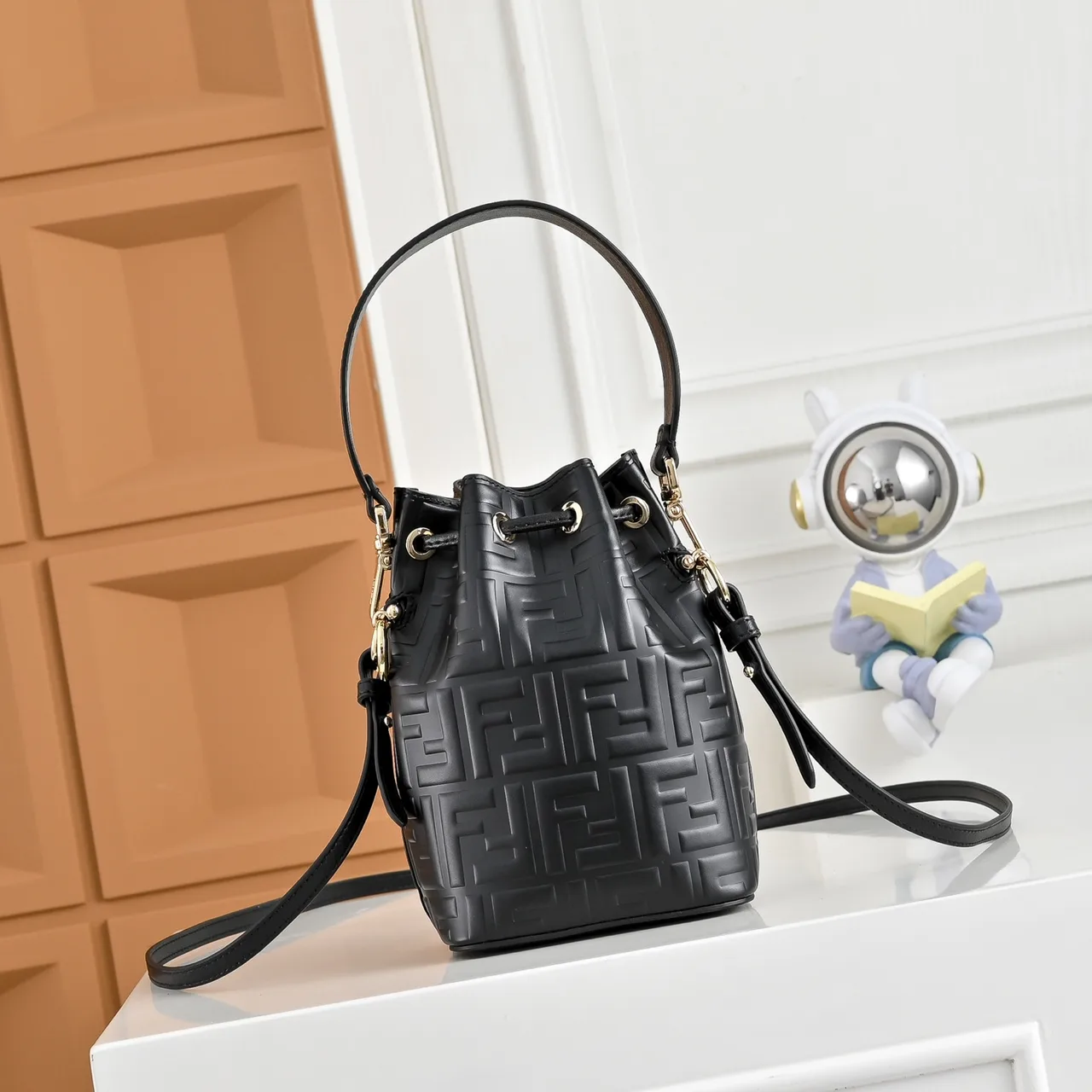 Fendi Smooth Bucket Bag in Black · view 3