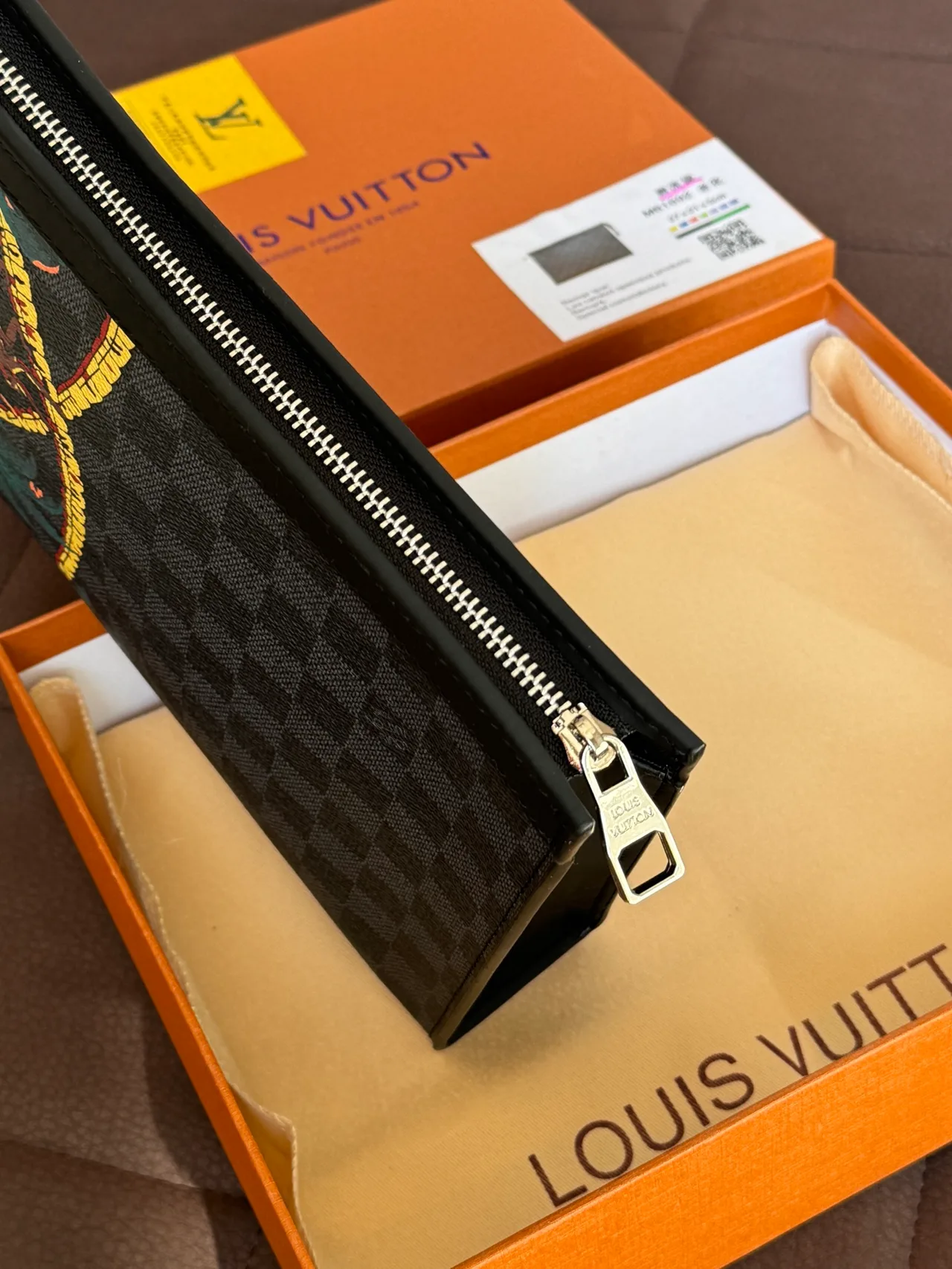 Louis Vuitton Smooth Zip Clutch in Grey · view 6